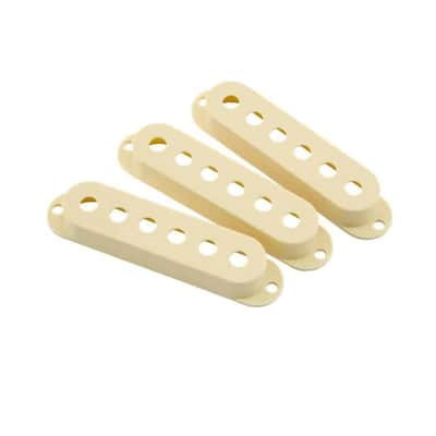 Fender® Pure Vintage '60s Stratocaster® Accessory Kit image 10