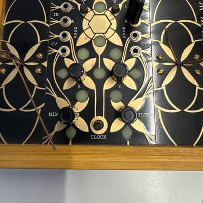 Folktek Resonant Garden 2018 - Black/ Wood image 2