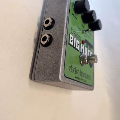 Electro-Harmonix Bass Big Muff Pi Distortion / Sustainer 2008 - Present - Green image 2