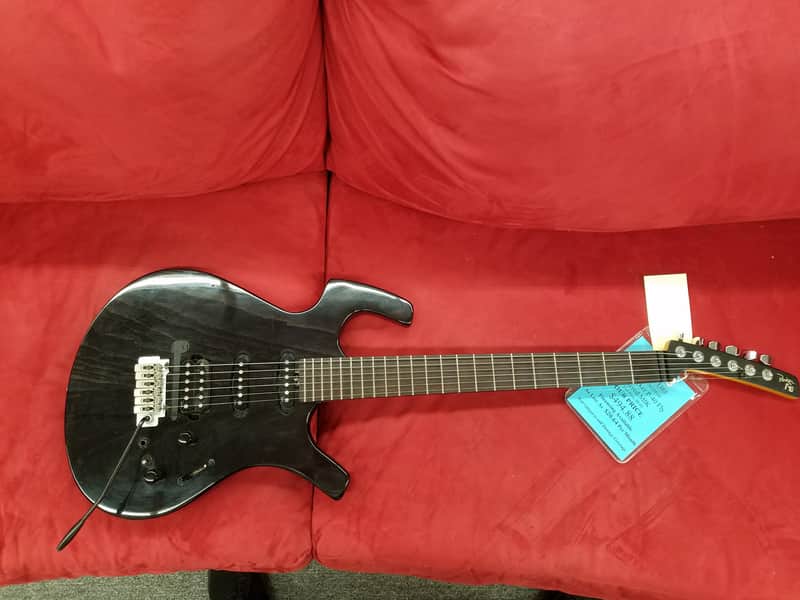 Parker P-40 Electric Guitar HSS with piezo pickup Trans Black | Reverb