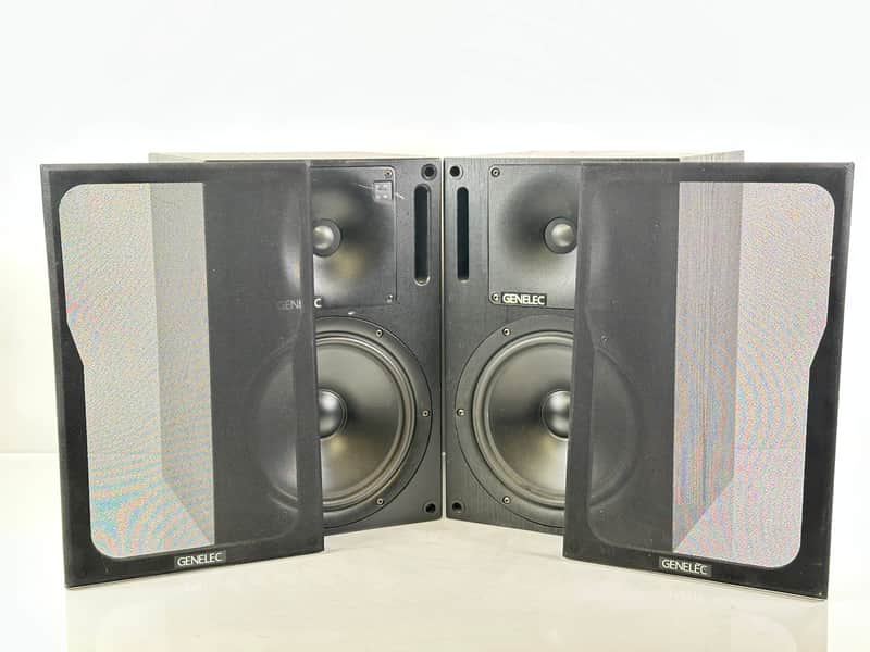 Genelec 1031A 8" Powered Nearfield Studio Monitor Speaker (Pair) image 1