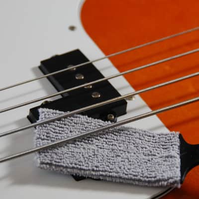 Music Nomad The Nomad Tool - All in 1 String, Body & Hardware Cleaning Tool image 6