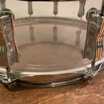 Ludwig 5x14" Vistalite Acrylic 10-Lug Snare Drum with P-85 Strainer 1970s - Clear image 9