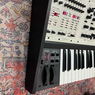 Oberheim TVS-Pro 49-Key 2-Voice Synthesizer 2015 - 2018 - Black / White image 5