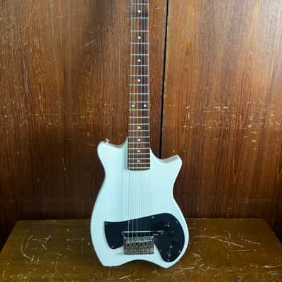 Roland GTM GC-10 with Factory Internal Roland GK-2A midi guitar controller