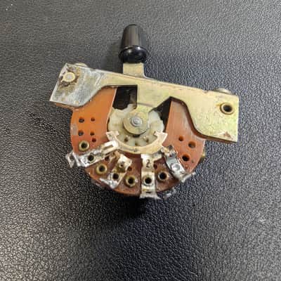 Vintage 1985 Fender Stratocaster 5 Way Switch image 2