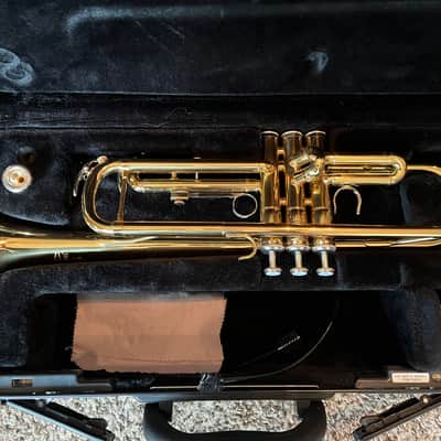 Yamaha YTR-200AD Advantage Bb Trumpet 2000s - Brass image 4