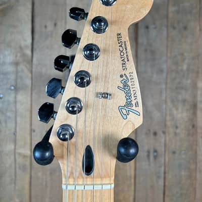 Fender MIM Stratocaster HSS-3 Color Sunburst (Pre-Owned) image 5