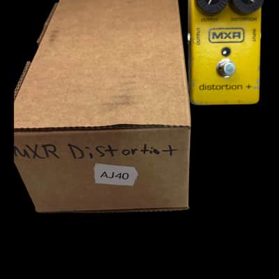 MXR M104 Distortion + 1995 - Present - Yellow X7610 image 1