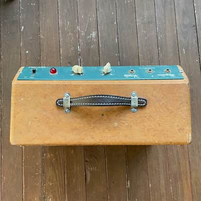 Vintage Magnatone Varsity Deluxe 108 1958-1965 image 3