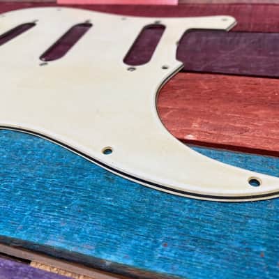 Real Life Relics Fender® Aged Mint Green 62 Stratocaster® Pickguard 3 Ply 11 Hole SSS 0991343000  [PGA5] image 3