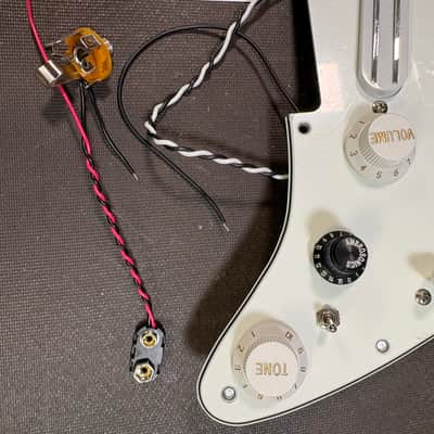 AMBROSONICS, LLC WOW, 23 Wirings! Bluetooth Programmable Pre-wired pickguard Pickup Director with FREE Pickup Composer App 2025 - Plain White image 5