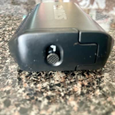 Shure Glxd1+z3 wireless transmitter new battery image 6