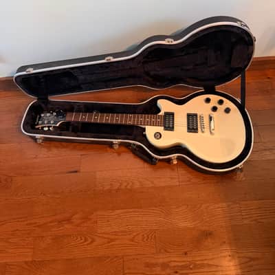 2009 Epiphone Les Paul Studio in Alpine White *Comes with Hard Case* image 17