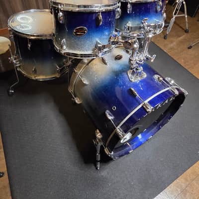 Sakae "Almighty Maple" 4 piece kit 12,13,16,22 -Ocean image 2
