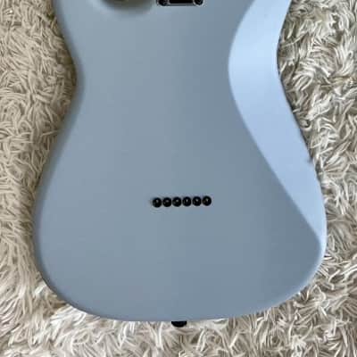 Pro-Mod So-Cal Style 1 HH HT E Guitar, Ebony Fingerboard, Primer Gray Finish image 7