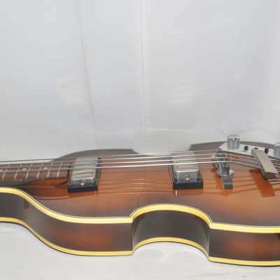 GRECO Violin Bass Electric Guitar Ref. No 7589 image 8