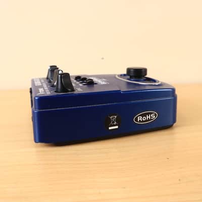 Behringer V-Tone Guitar GDI21 Guitar Amp Modeler and DI Pedal image 6