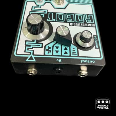 Death by audio: robot - X19030 Bild 8