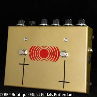 EarthQuaker Devices Gold Sunn O))) LifePedal Octave Distortion + Booster 2019 s/n 357 out of 500 USA image 5