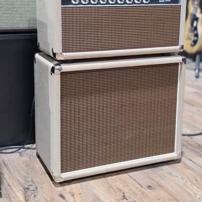 USED Amplified Nation Wonderland Overdrive V2 Tube Amp Head and 1x12 Cabinet Ivory Suede image 4