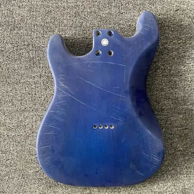 Blue Burst 4 String Mini Guitar Basswood Body with Tiger Maple Top image 3