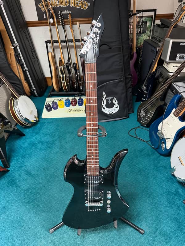 B.C. Rich Mockingbird MG1-BK Black image 1