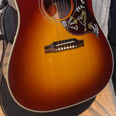 NEW! Gibson Custom Shop Hummingbird Rosewood 3-Piece Back Acoustic-Electric Guitar - Rosewood Burst - 5.1 lbs - Authorized Dealer! G06881 image 11