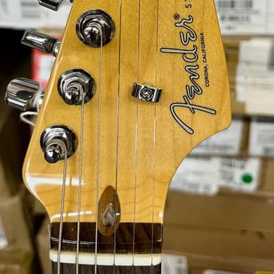 Fender American Professional II Stratocaster In Olympic White with Case - Demo image 8