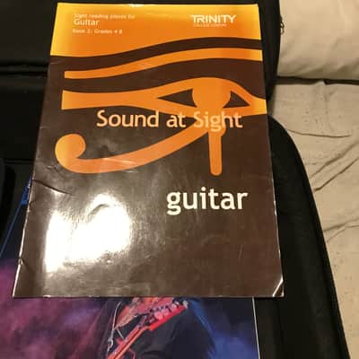 Trinity College Sound at sight - Sight reading pieces for guitar Book 2 Grade 4-8 image 1