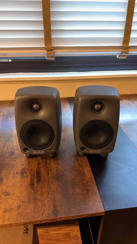 Genelec 8020C 4