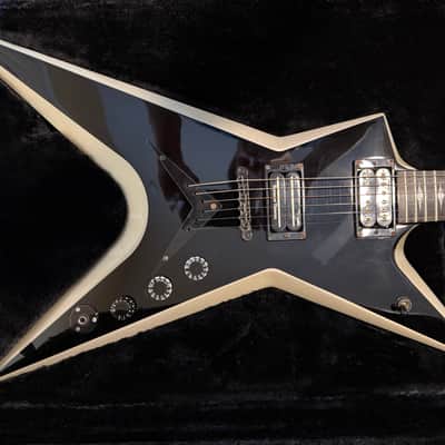Dean Stealth Dimebag Darrell Signature Model – Black/Silver – Rare Dimebag Stealth – Great Condition image 7