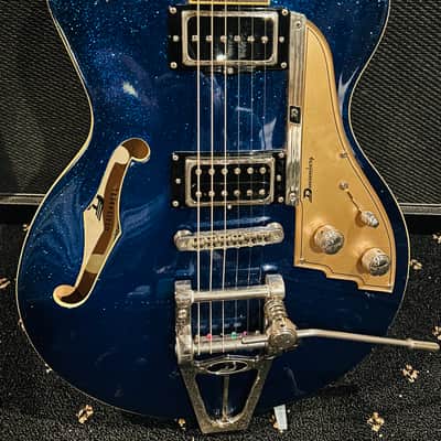 Duesenberg Starplayer TV 2018 - Blue Sparkle image 2