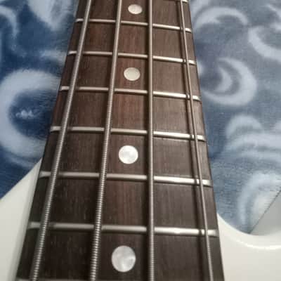 Yamaha  Explorer EBX-1 1985 - White MIJ image 10