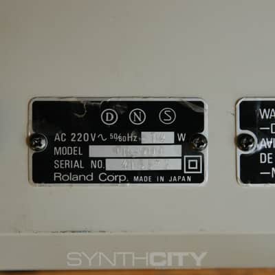 Roland TR-909 Rhythm Composer - White image 5