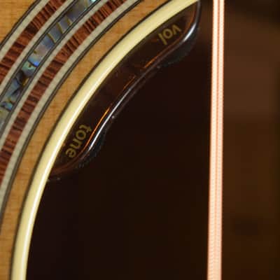 Taylor Gold Label 814e Koa SB Sunburst Top image 5