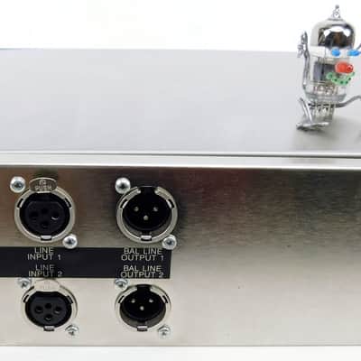 Focusrite ISA 215 Dual Mono Mic Preamp & Equalizer +Top Zustand+ 1Jahr Garantie image 10