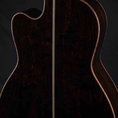Santa Cruz 00-42 Cutaway African Blackwood and Bearclaw German Spruce Custom Used (2024) image 17