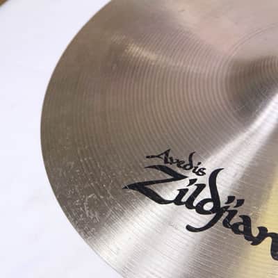 ZILDJIAN A.ZILDJIAN 18 THIN CRASH 1254g Zildjian Thin Crash 18-inch (08/12) image 5