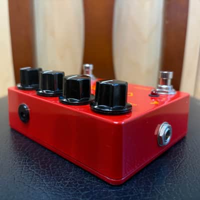 Diamond Fireburst Fuzz / Distortion V1 Pedal ! image 4