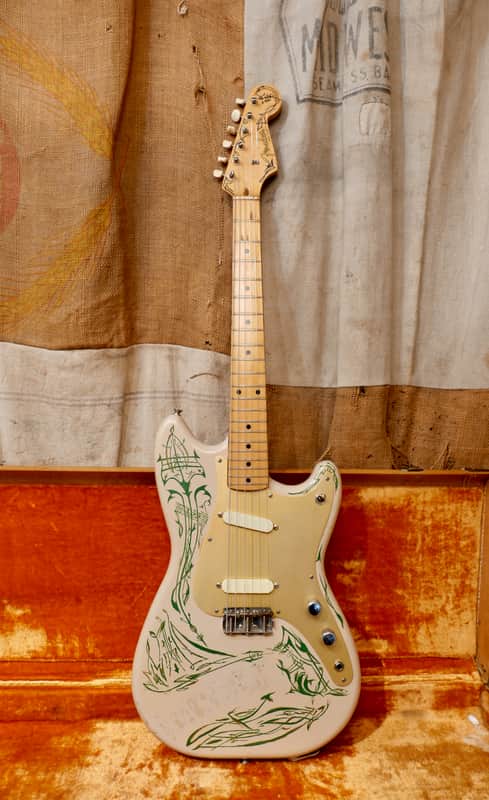 Fender Duo-Sonic with Maple Fretboard 1956 - 1959 | Reverb Canada