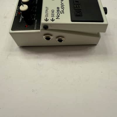 Boss Roland NS-2 Noise Suppressor Gate Guitar Effect Pedal + Box image 4