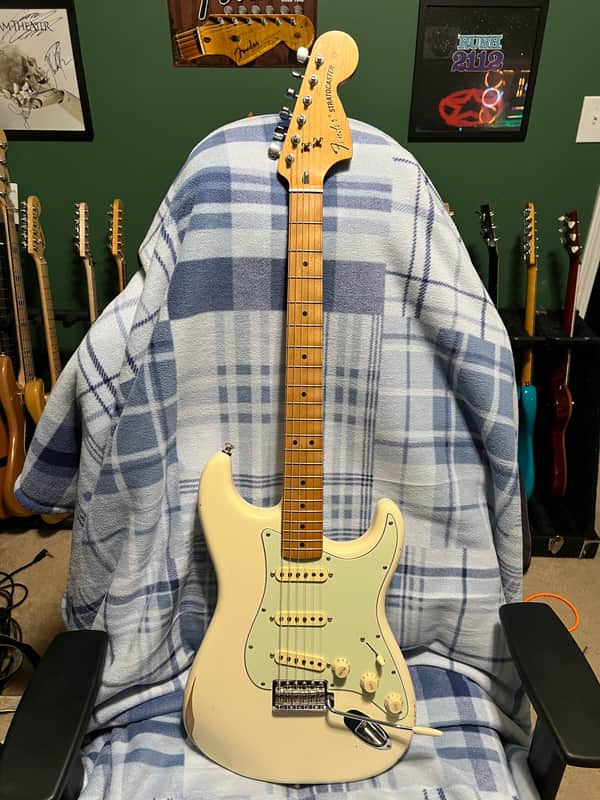 Fender FSR VINTERA ROAD WORN '70S STRATOCASTER 2023 - Olympic White image 1