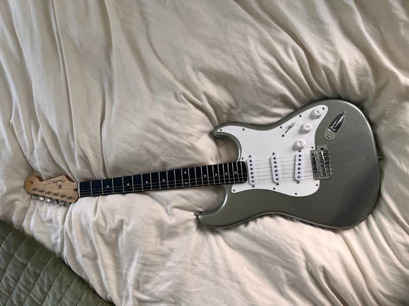Fender Stratocaster 2016 - Silver (Silver Sky) DIY build image 1