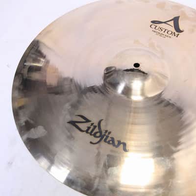 ZILDJIAN A.Custom Medium Ride 22-inch 3189g Zildjian Ride Cymbal (08/14) image 4