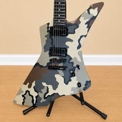 ESP LTD Snakebyte Camo Electric Guitar w/ Matching Camo Hardshell Case – Rare Finish image 2