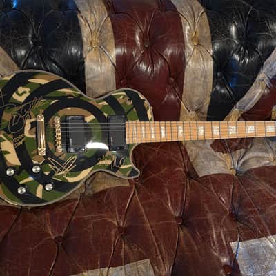 Zakk Wylde Les Paul Custom Camo Bullsye 50th Anniversary Black Sabbath Artist Signed Guitar image 4