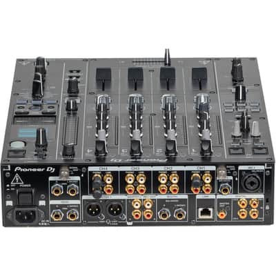 Pioneer DJM-900NXS2 4-Channel DJ Mixer with case image 4