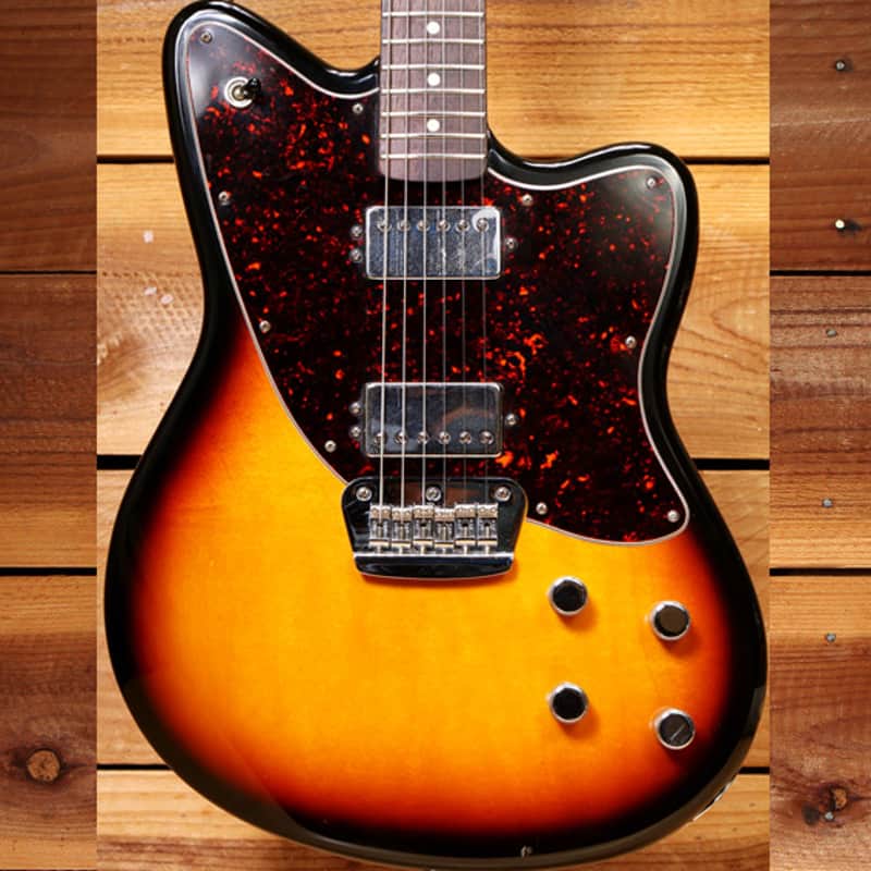 Fender Deluxe Series Toronado | Reverb Canada