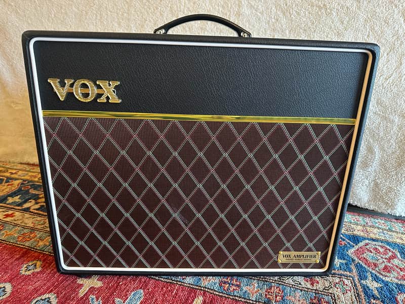 Vox AC10HWR1 Hand-Wired 10-Watt 1x12" Guitar Combo